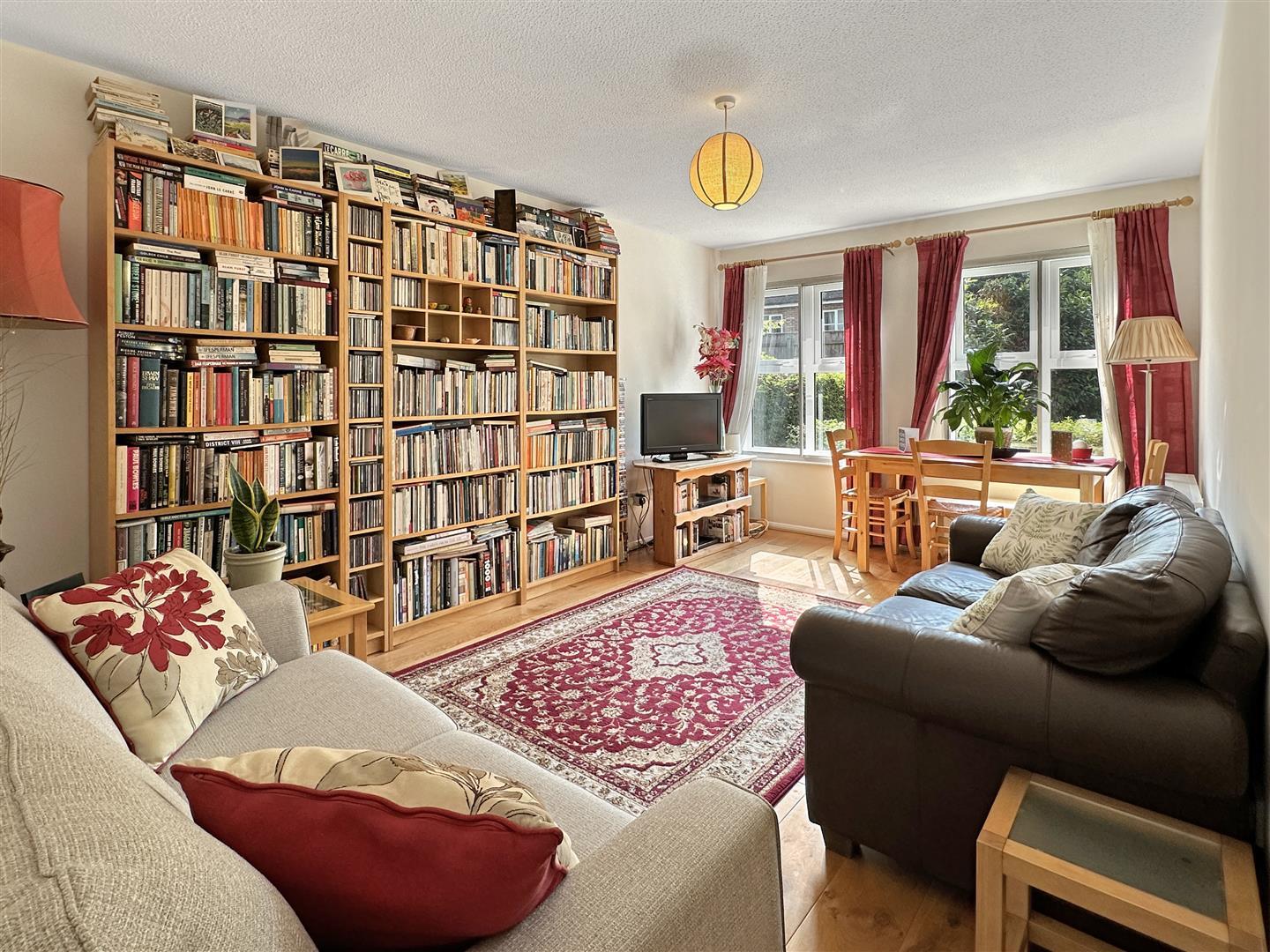 Property Image e505d0de-ee86-47ab-9a66-c923a8576cf2