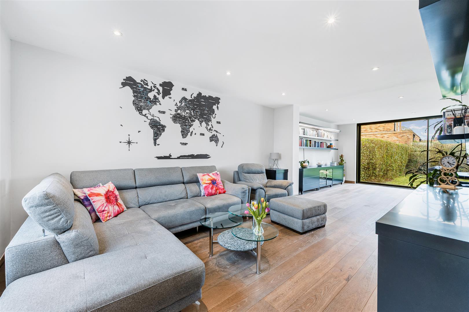 Property Image e509d865-921b-4fa9-adb7-d3ca5195a191