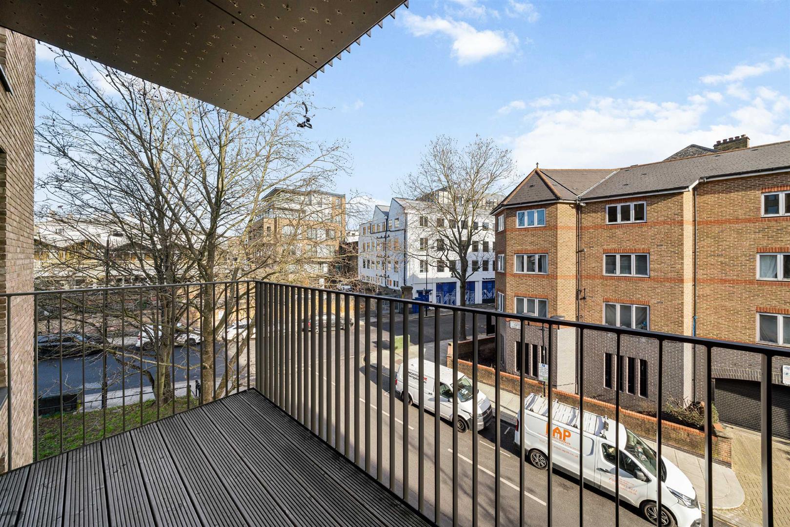 Property Image e5268a18-94e5-48d6-9d16-a4b6fdb485f3