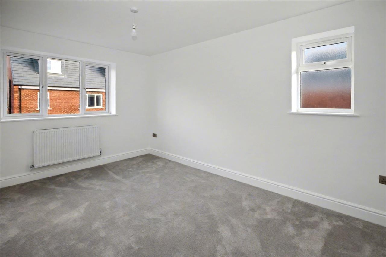 Property Image e529027f-5663-426e-bc2f-e8886b586460