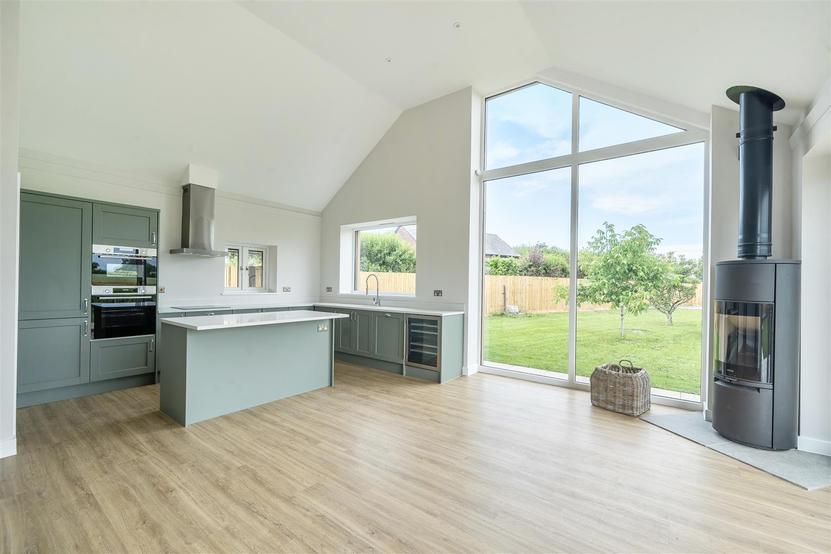 Property Image e52c52a8-aa21-4bf5-bf30-cf75782c20e0