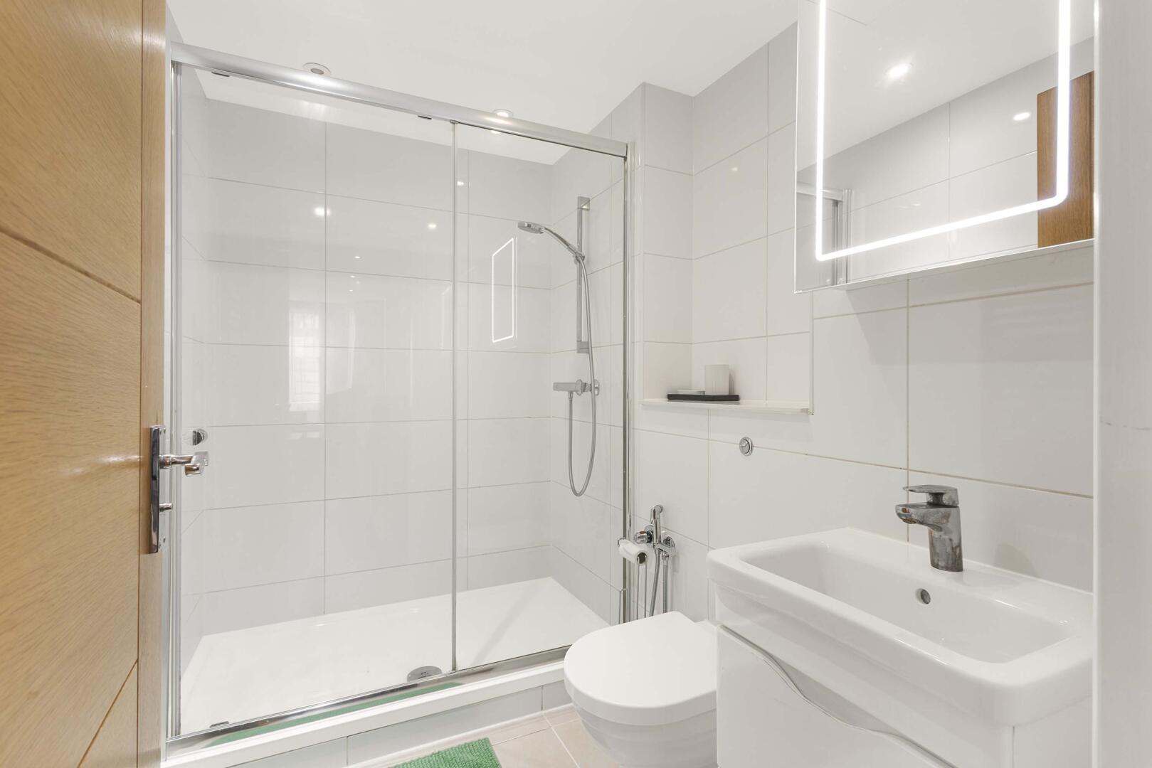 Property Image e52f7bd0-4180-43ce-b9d3-dc91d127fe84