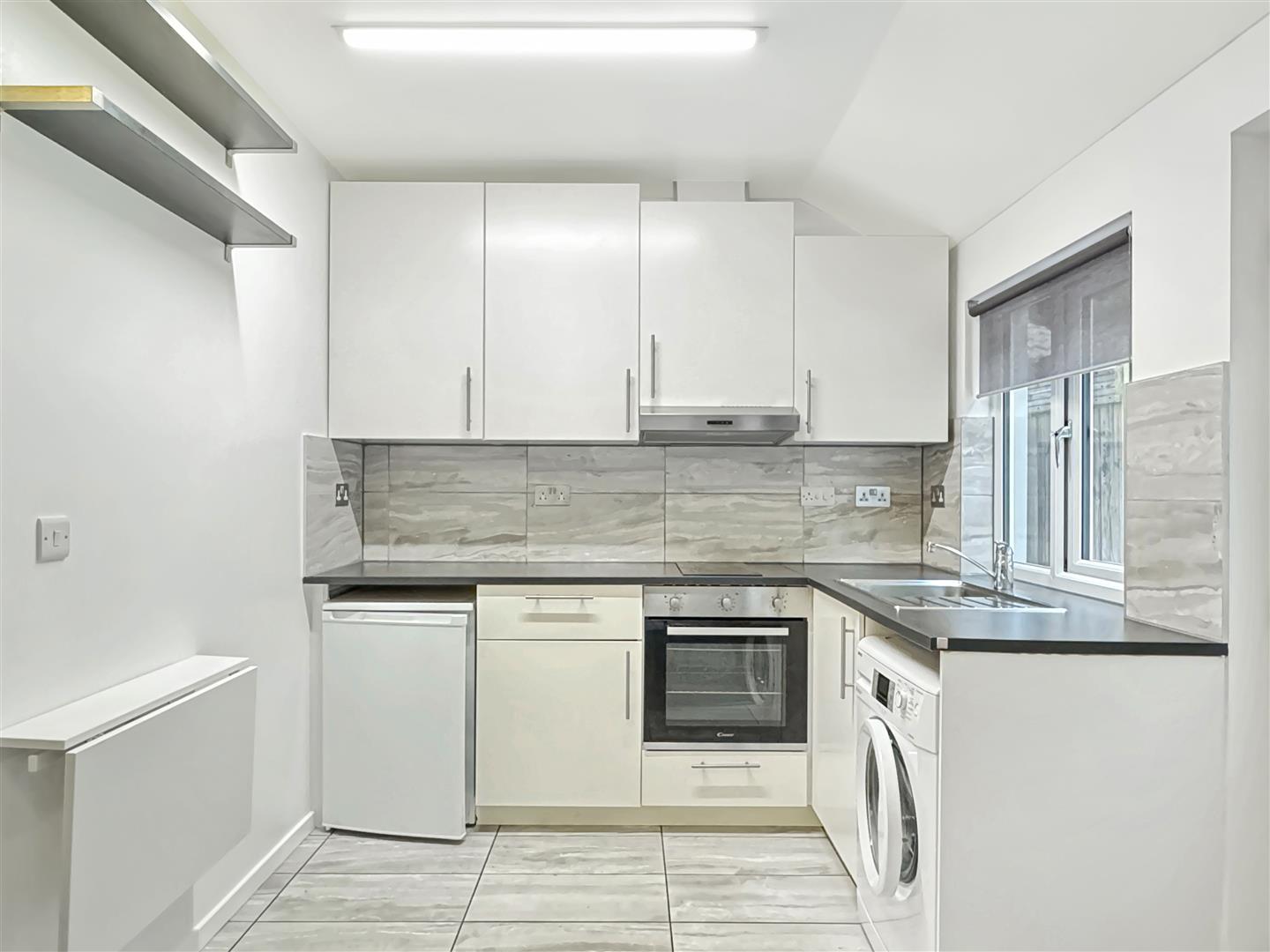 Property Image e53d24f3-b342-4928-94a8-9febfaaff188