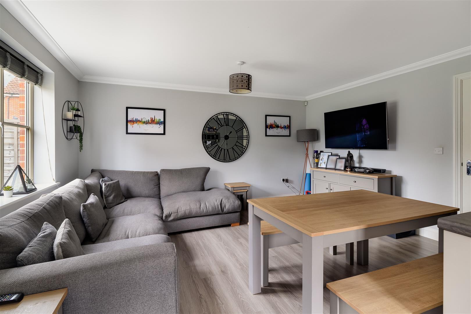 Property Image e54cc794-3435-4fab-808f-5d19f009ab0d
