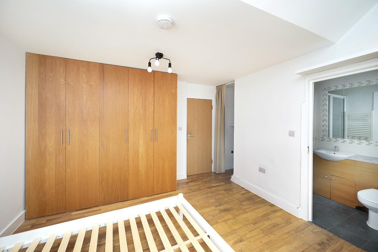 Property Image e552319f-c9fc-4805-a5c1-d6c3f8f69f2a
