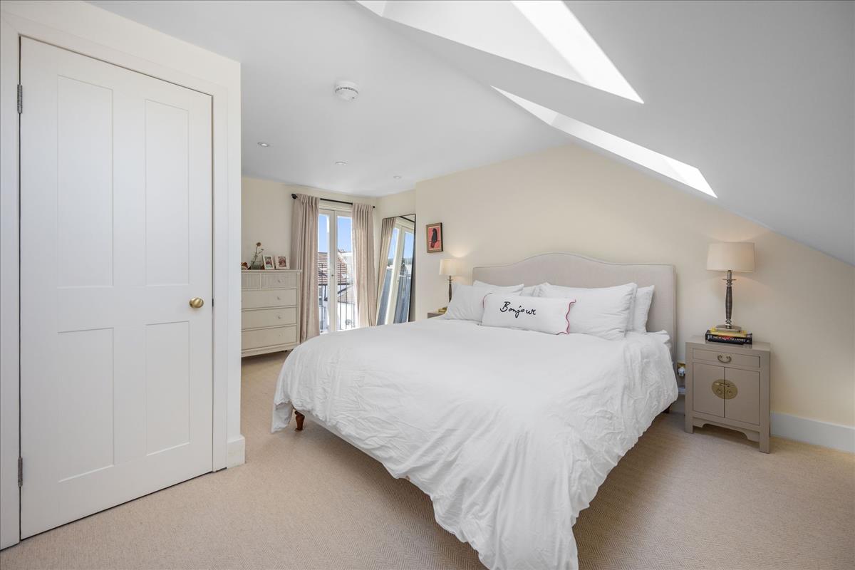 Property Image e55735ac-cbd0-42ca-9a22-37e5ae57a387
