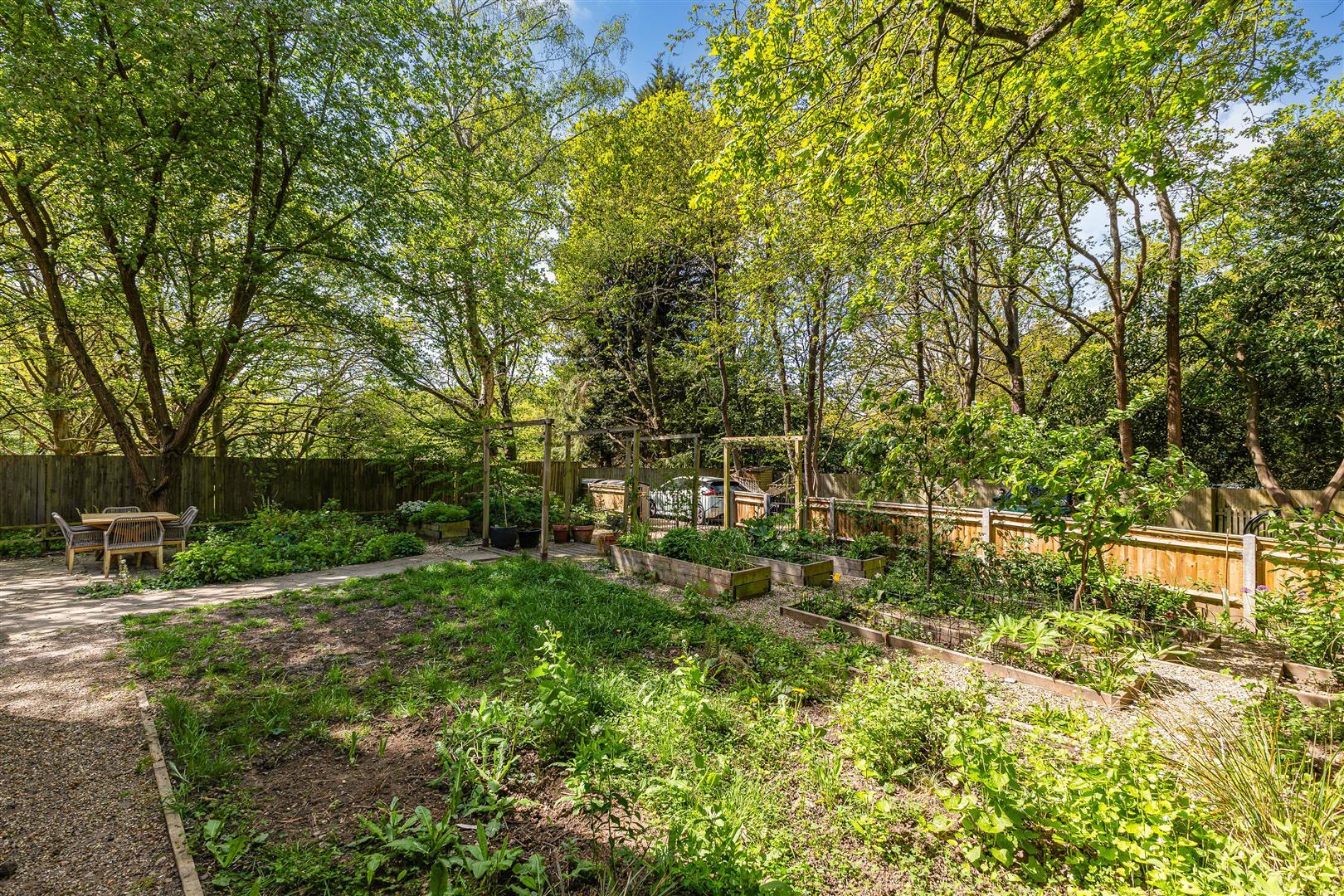 Property Image e5576a42-d8a0-4796-bb05-7ac46d23e375