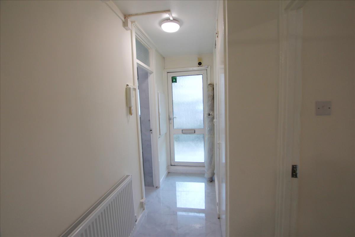 Property Image e5596f3a-d20f-413e-b9b2-9fbda4c2ca0f