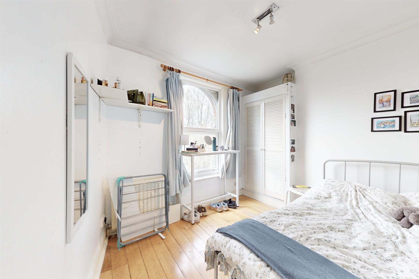 Property Image e5604600-7fe8-424e-852b-6b778a888d26