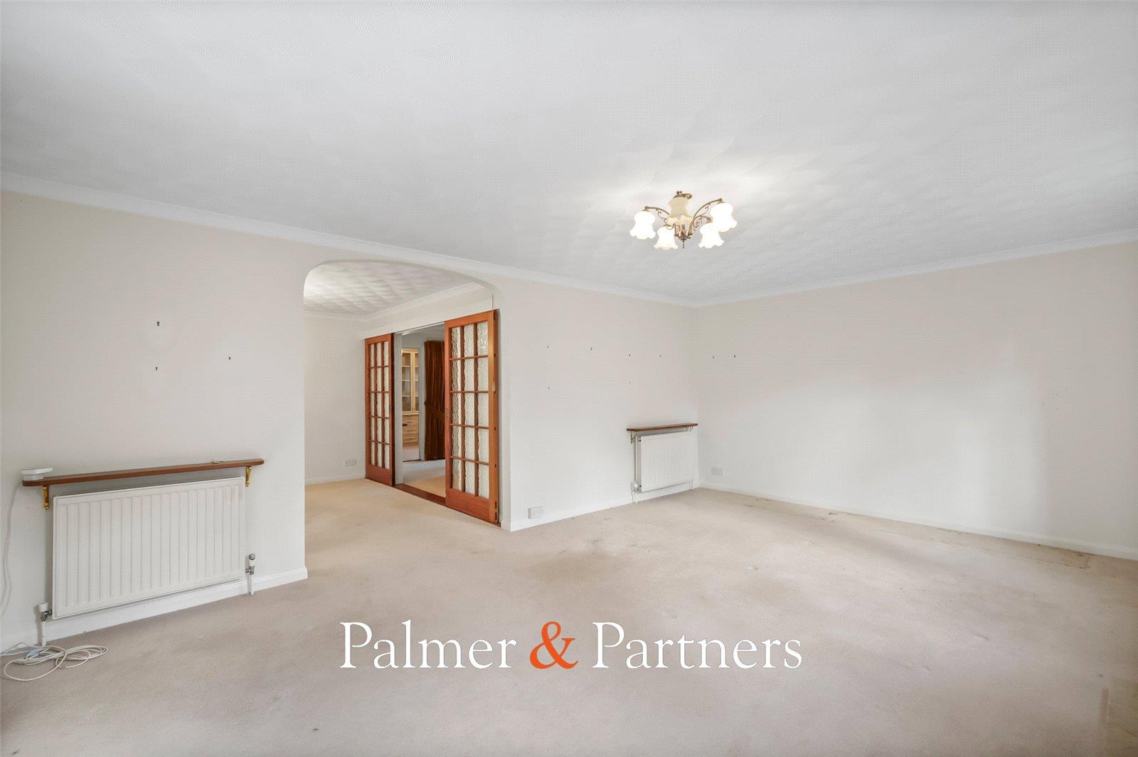 Property Image e560f9d4-65db-473d-8af9-f4b6b380a02d