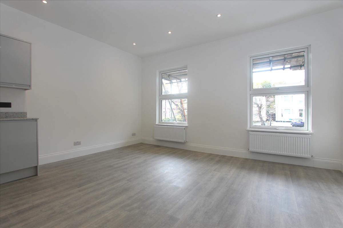 Property Image e56106cd-11f9-4e73-9280-f82f0dc4a0e2