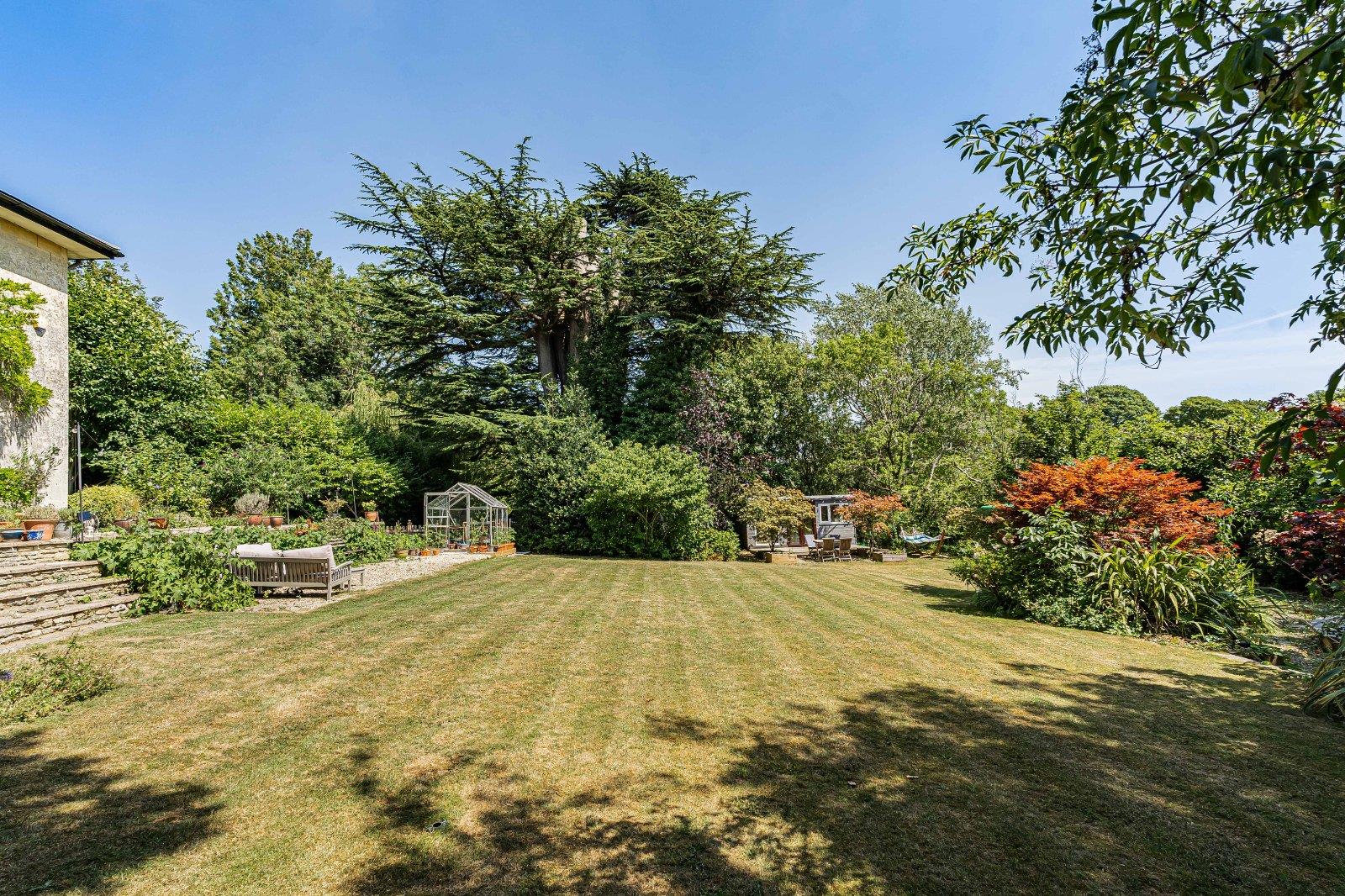 Property Image e56806e2-8557-4c53-baef-e68fd10721ed