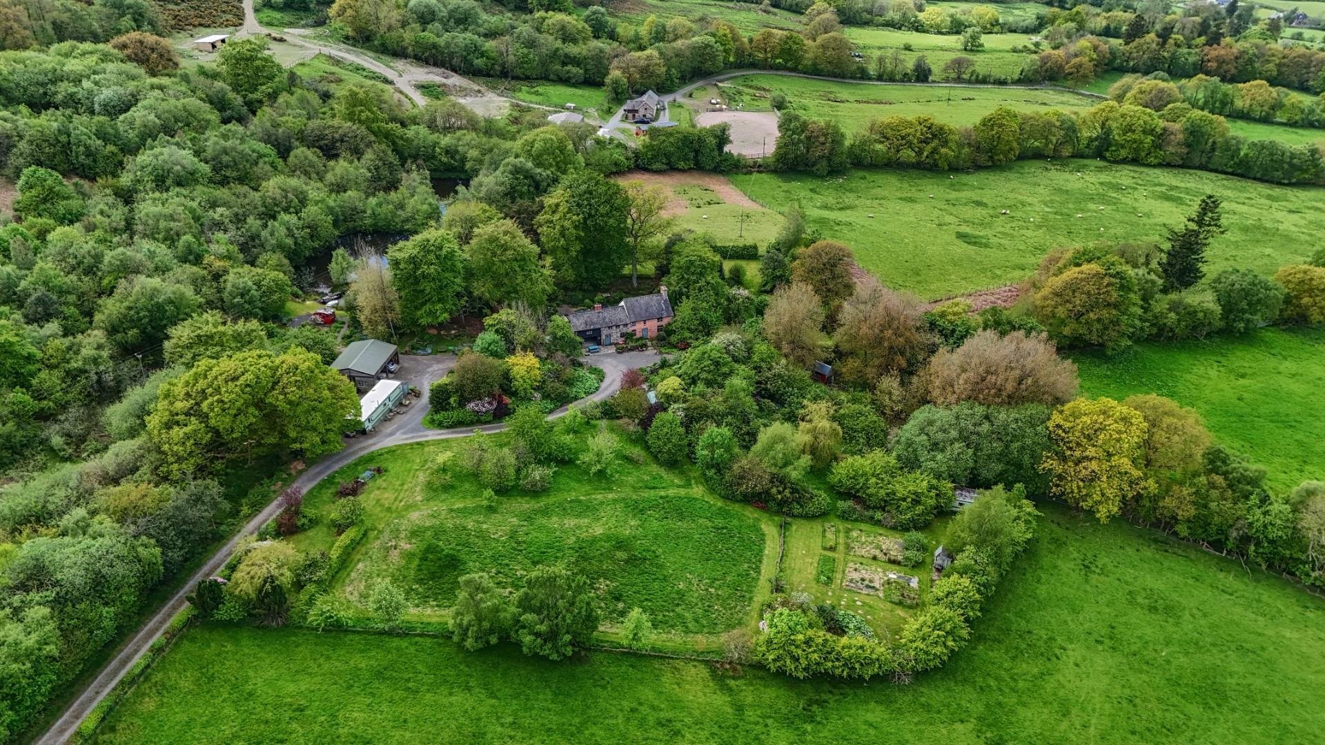 Property Image e56d7e91-8e3e-4521-b2b0-b82f6f0e34f1