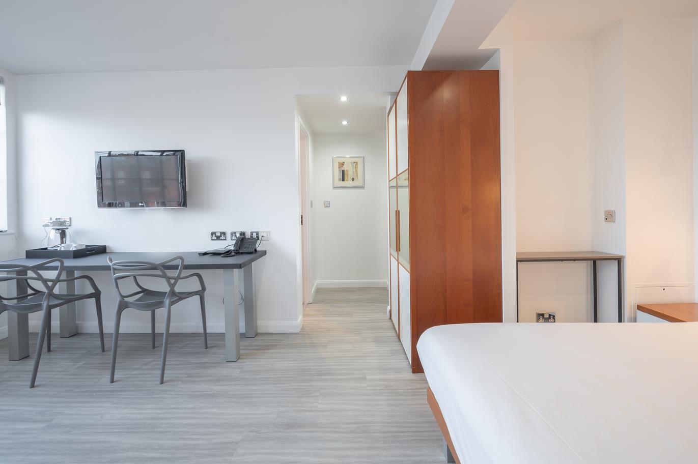 Property Image e572793d-cc8c-4bfb-9a13-9440fe0342d3