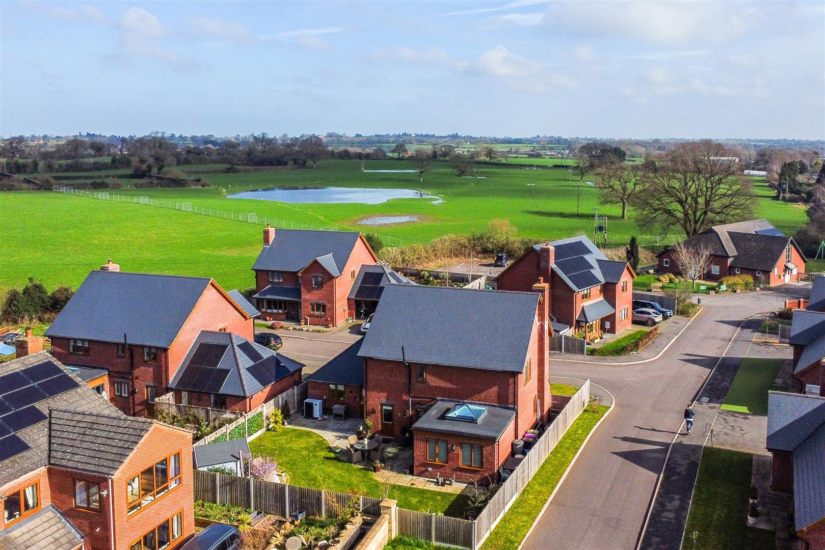 Property Image e5747027-3e11-4778-92ac-89ab3ba21500