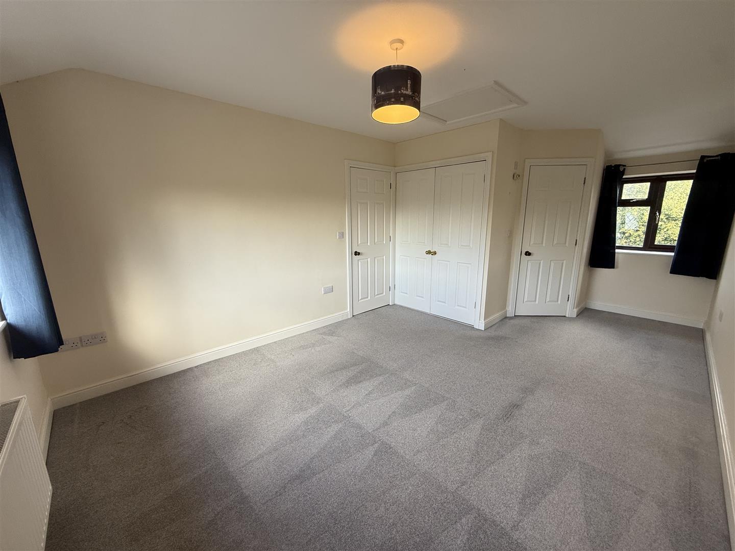 Property Image e57471ff-ba15-48fc-b1e8-cb5565d1f58e