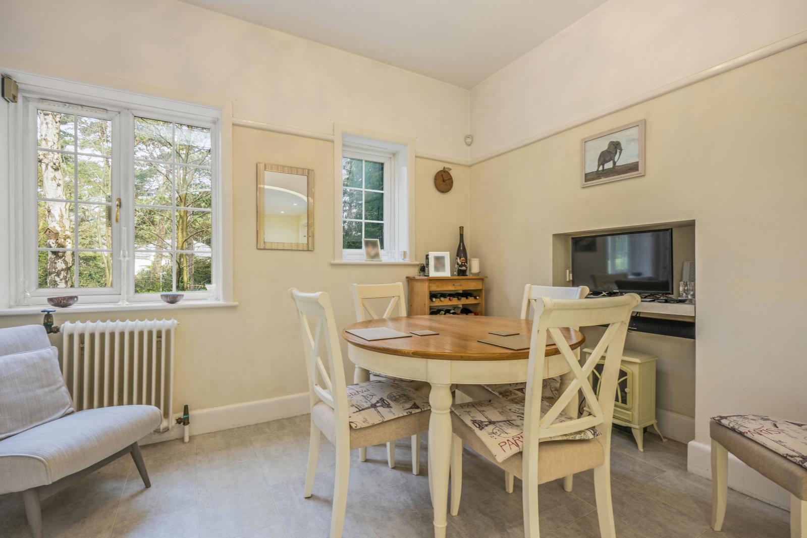 Property Image e58299eb-b144-4efc-9fd4-883d7de91b6f