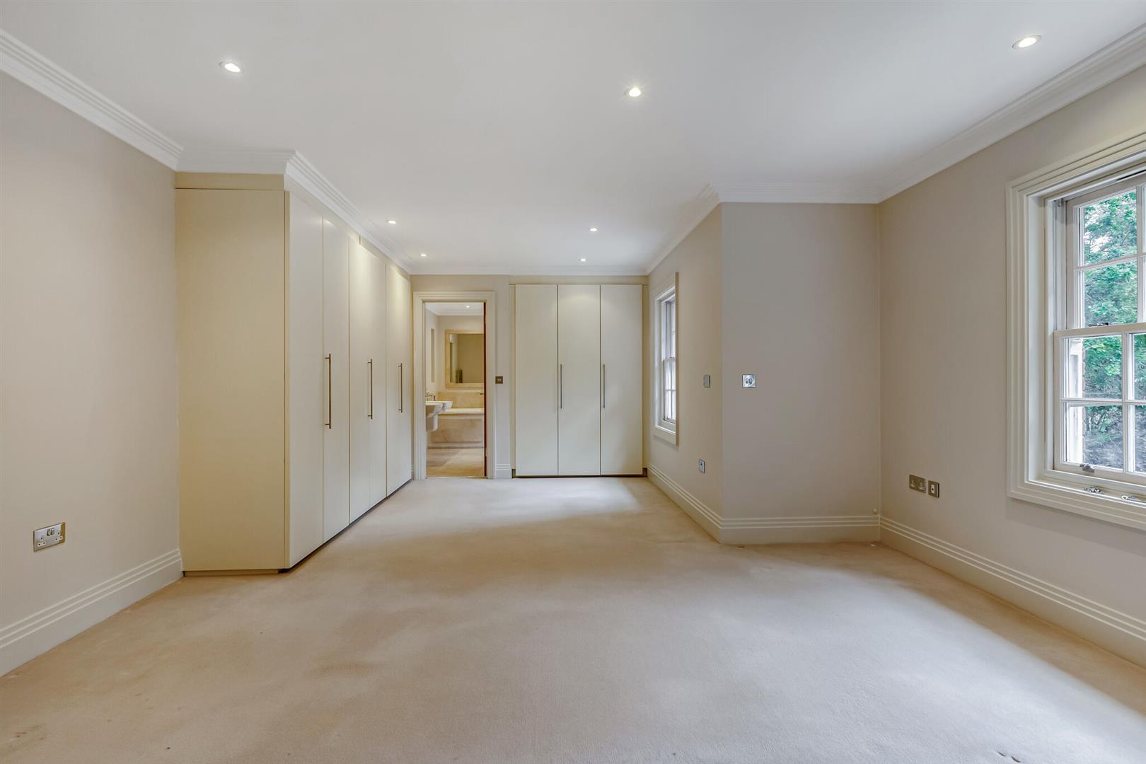 Property Image e586e83b-1dab-4546-a5bc-06cd296aec4f