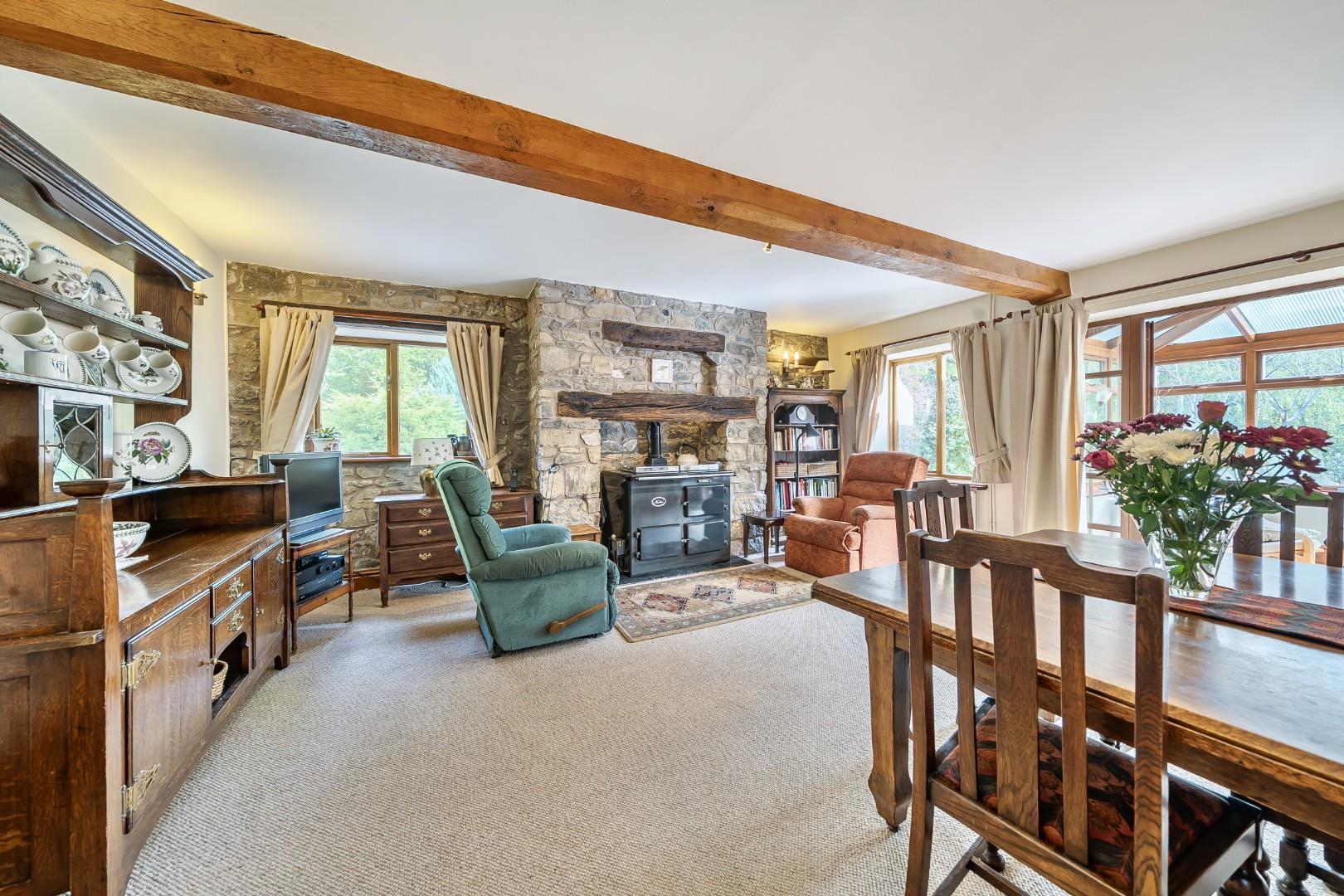 Property Image e5884abc-db4d-444a-aa85-b1cb6d73077a