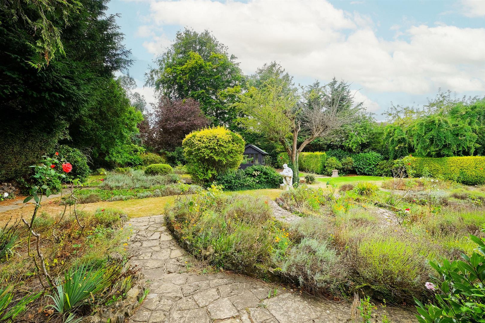 Property Image e5898f86-8eb1-4afe-b734-093dcb687241