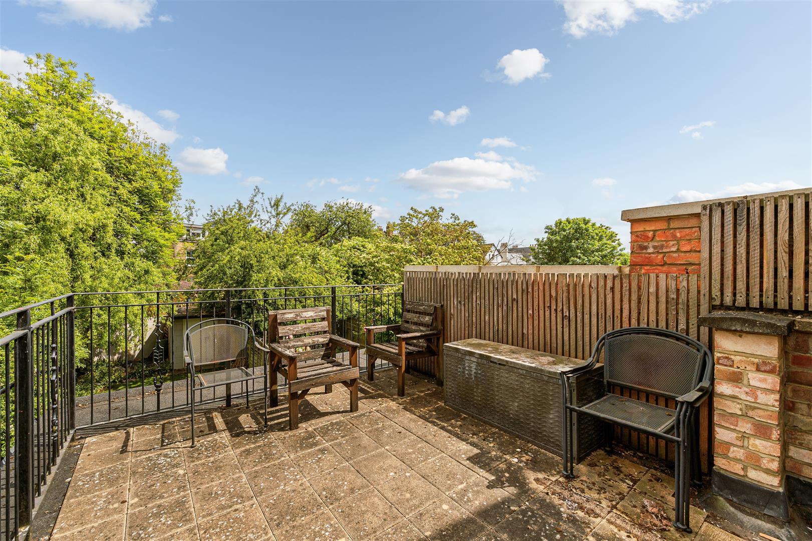 Property Image e58c9516-5e07-4cf1-9183-8e513bb67d3b