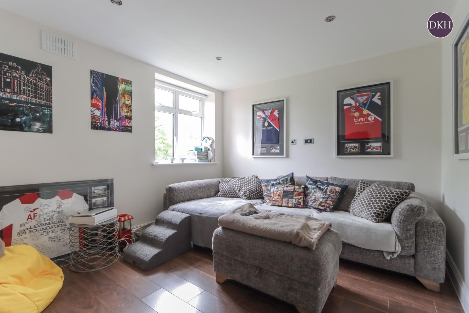 Property Image e59f70b4-91a1-41b9-9feb-9ecd6cd2faf7