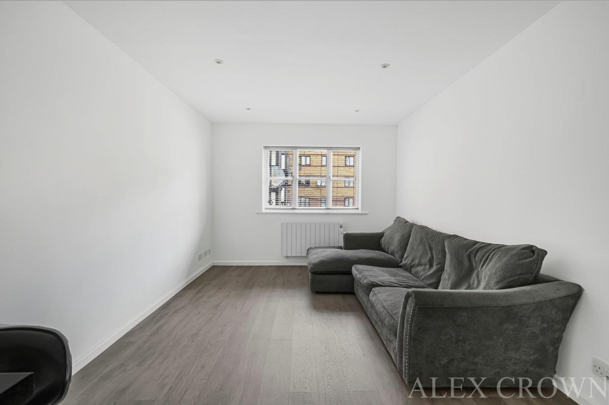 Property Image e5b890bc-0c43-4c02-8dfc-a8c484c75322
