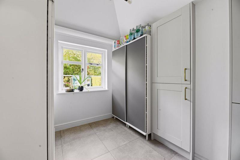 Property Image e5c70921-b2b6-4ba5-8c37-446d427cafbf