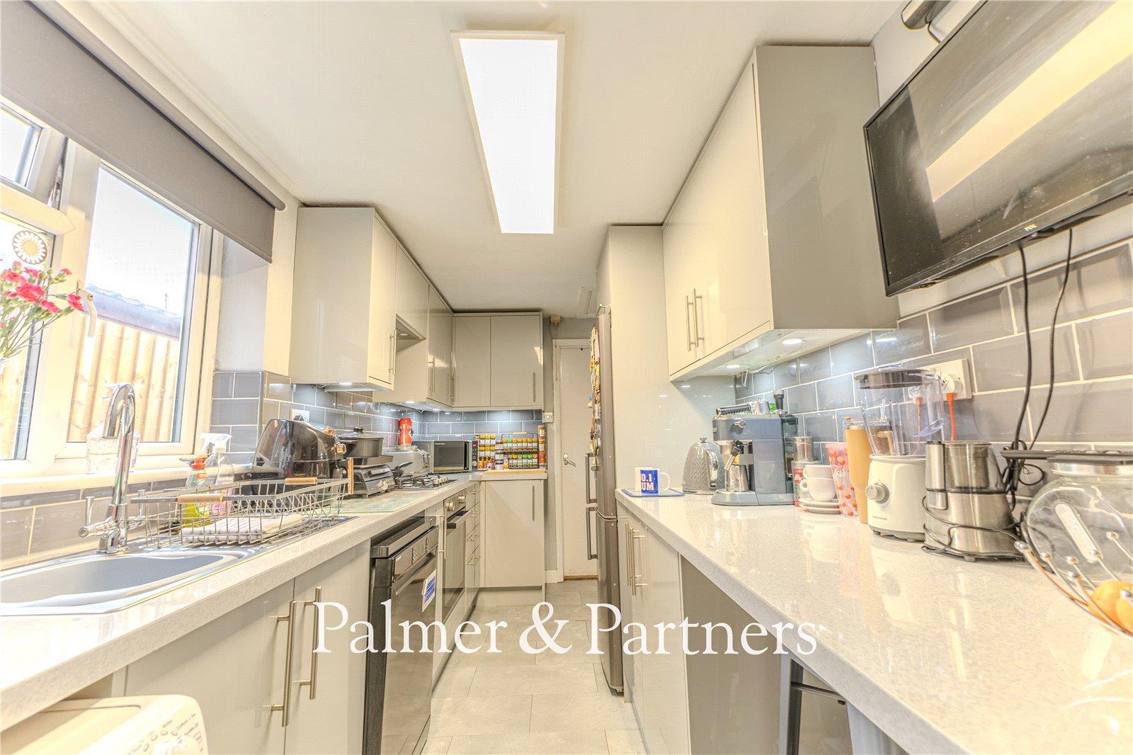 Property Image e5d283ed-f1f8-42b2-b457-f84a786f21ac