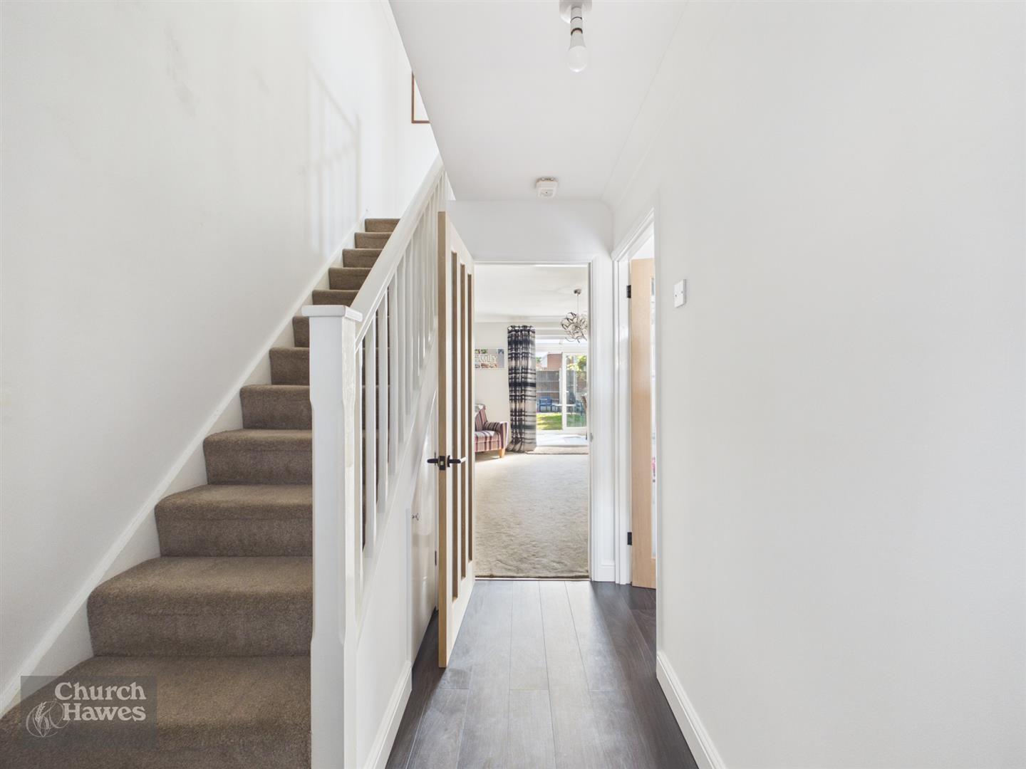 Property Image e5dc9599-cf19-4df3-b253-0e04c46b0b2e