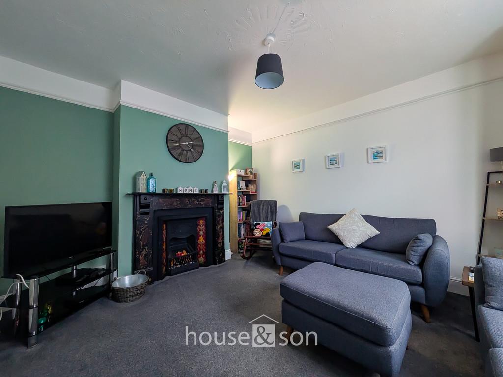 Property Image e5ebadbf-54e1-42c5-8269-018b3bec7370