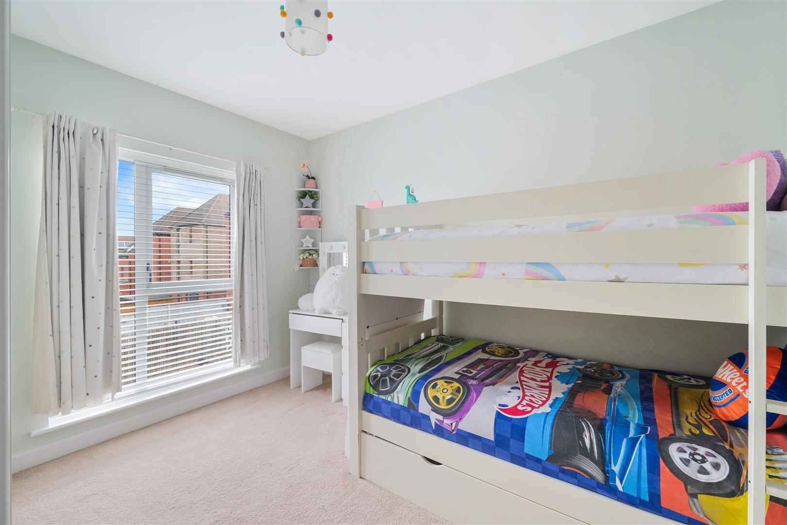 Property Image e5f008d7-9af4-4400-9a2e-ad777c0a5d98