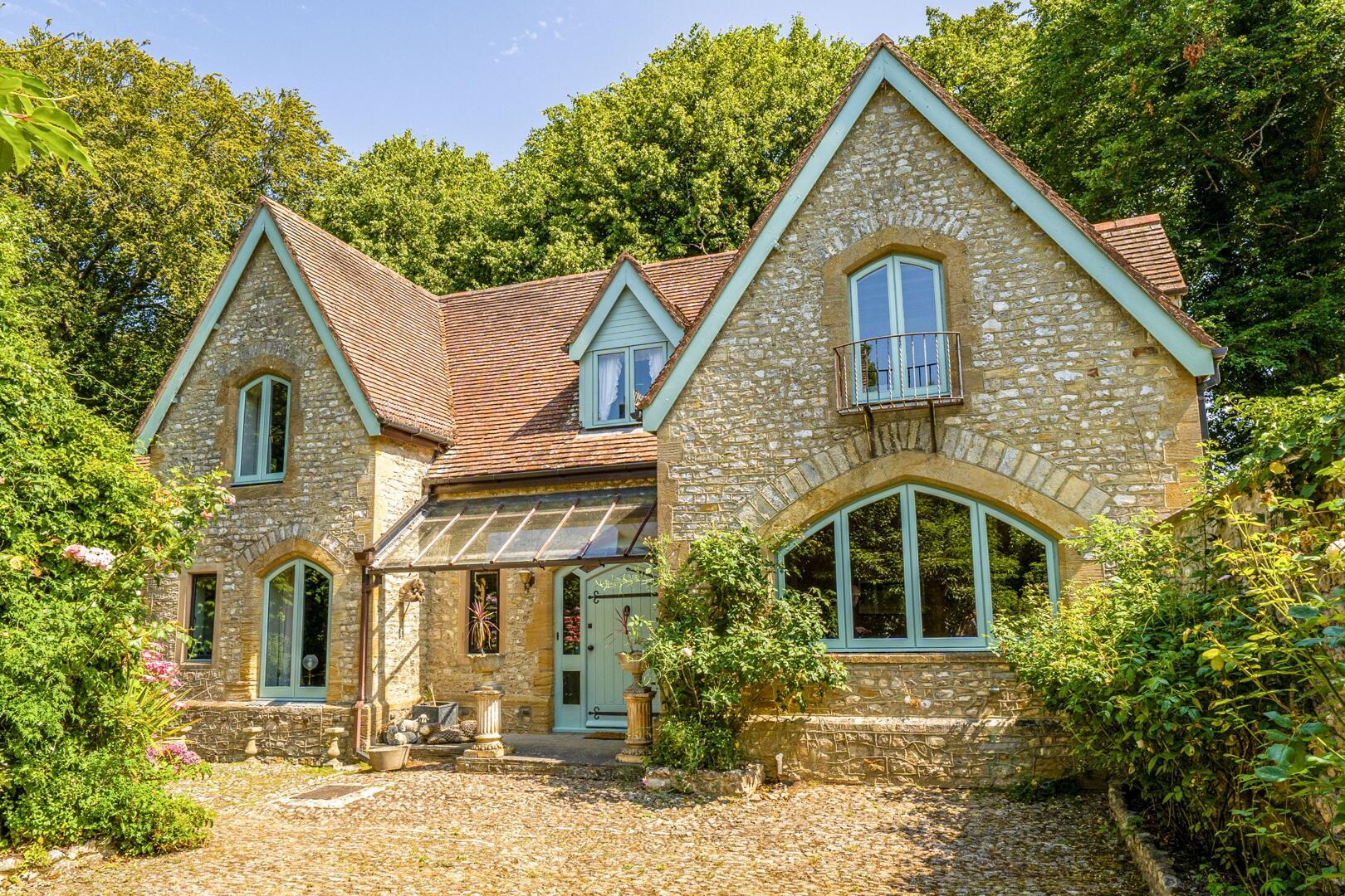 Property Image e606ae13-fca3-40bd-8f45-e4de4e16b703