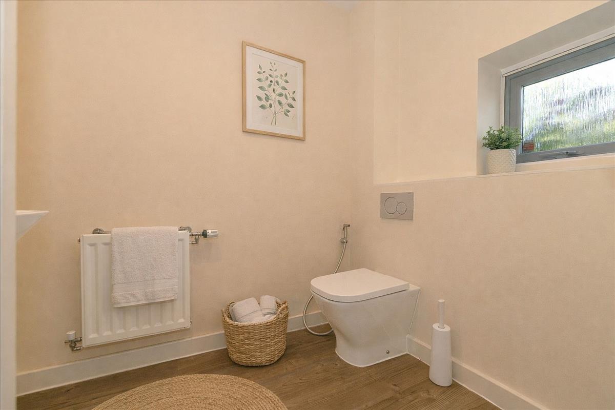 Property Image e60f0c12-eff1-44d0-b38a-253acd455b8d