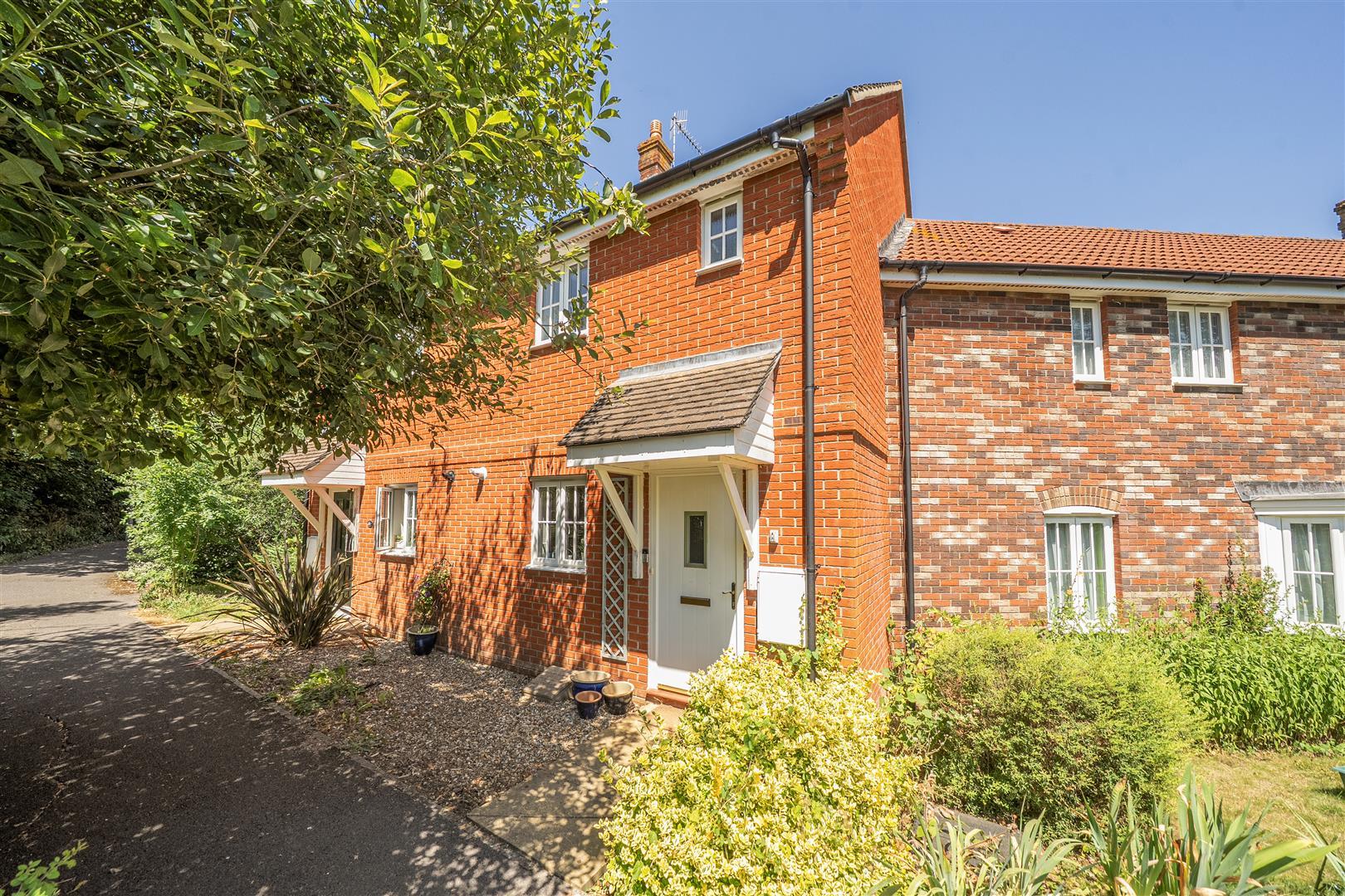 Property Image e60f9ad8-6063-404c-b86a-d07068210d46