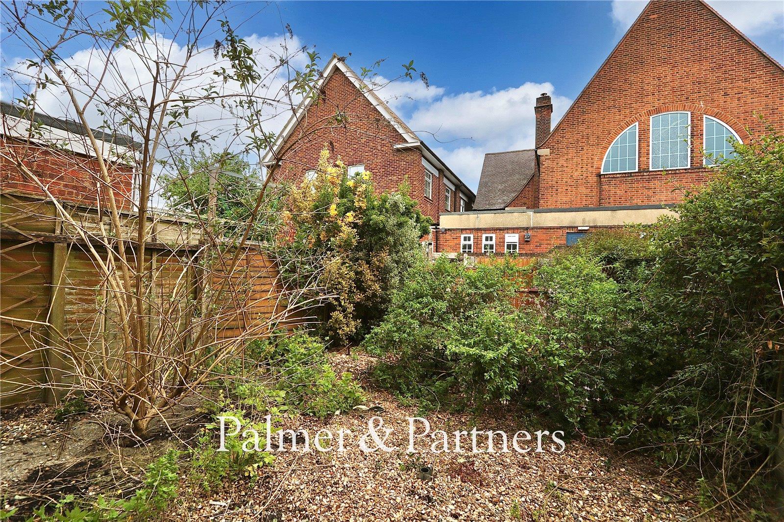 Property Image e618e6b0-a75b-4382-bbcf-189380a7b7d0