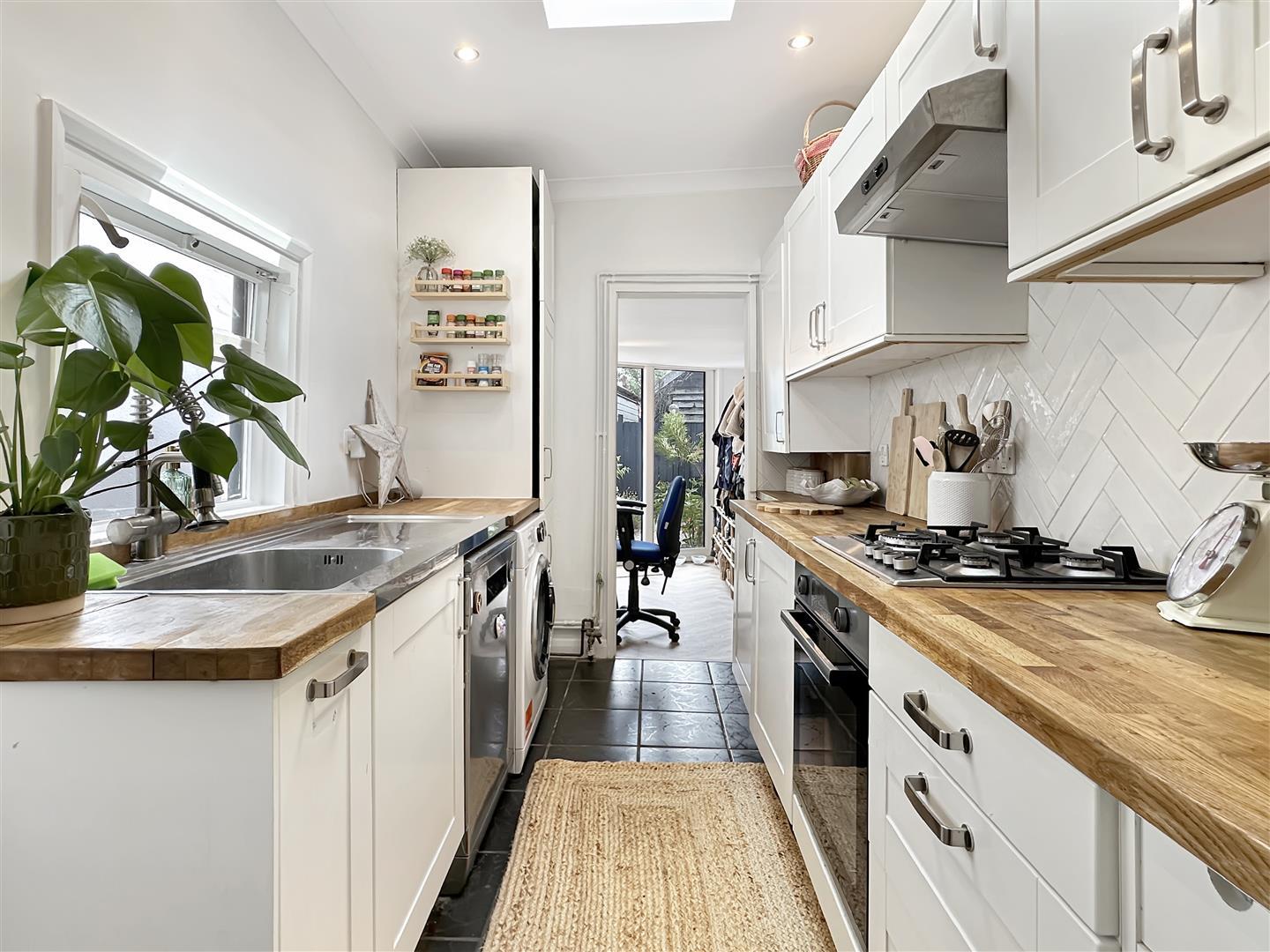 Property Image e6277d59-8180-47b4-bbac-903962d73fe7