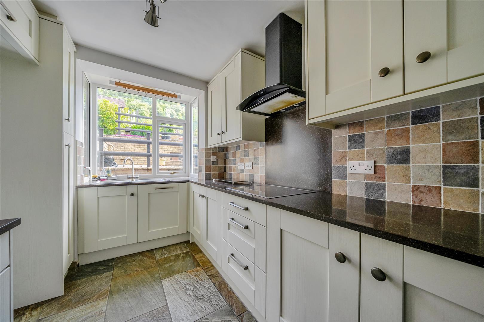 Property Image e62ee62e-a24a-4d06-aa23-cacdd6027409
