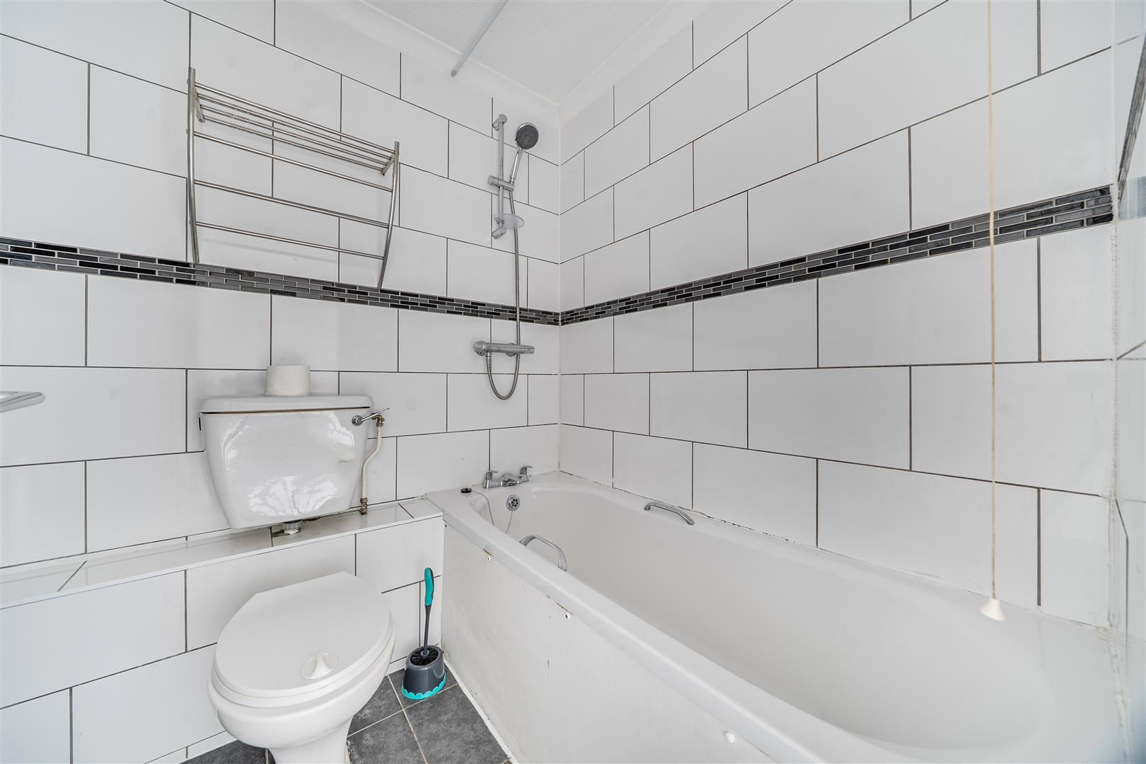 Property Image e64aa739-f2f3-4f44-addf-459bbc1760ae