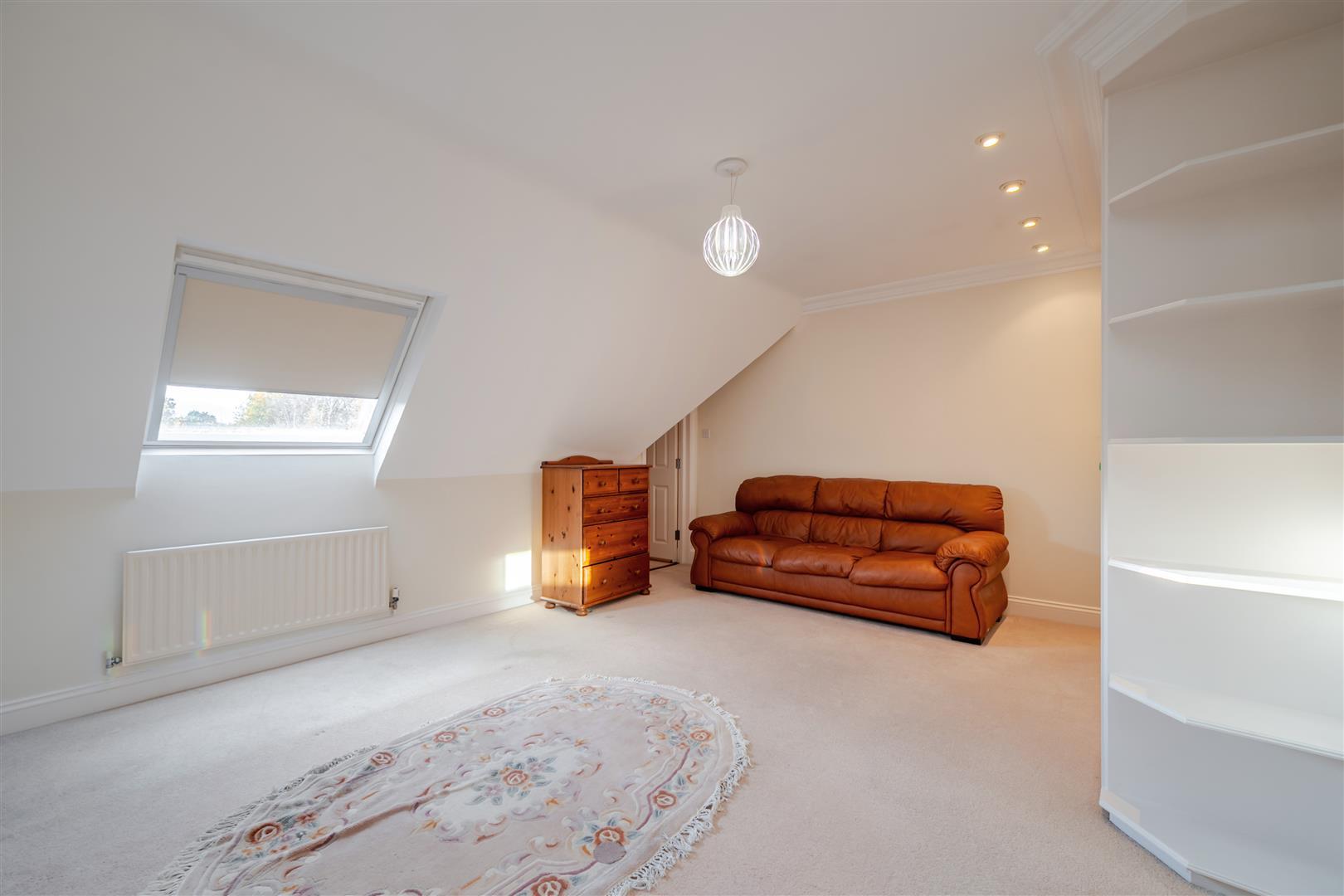 Property Image e6501fe5-c1c0-422b-b72a-3333c85ae47f
