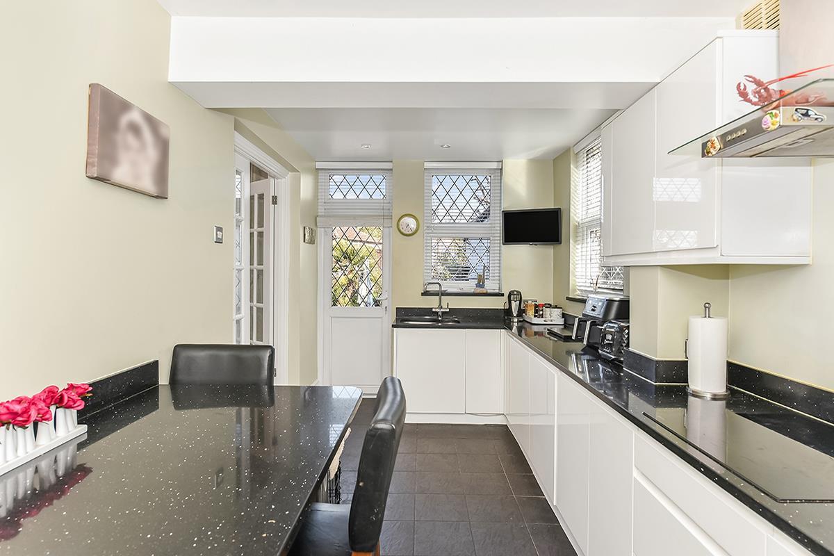Property Image e650d5f0-a498-425f-b2b3-69a68f349d1c