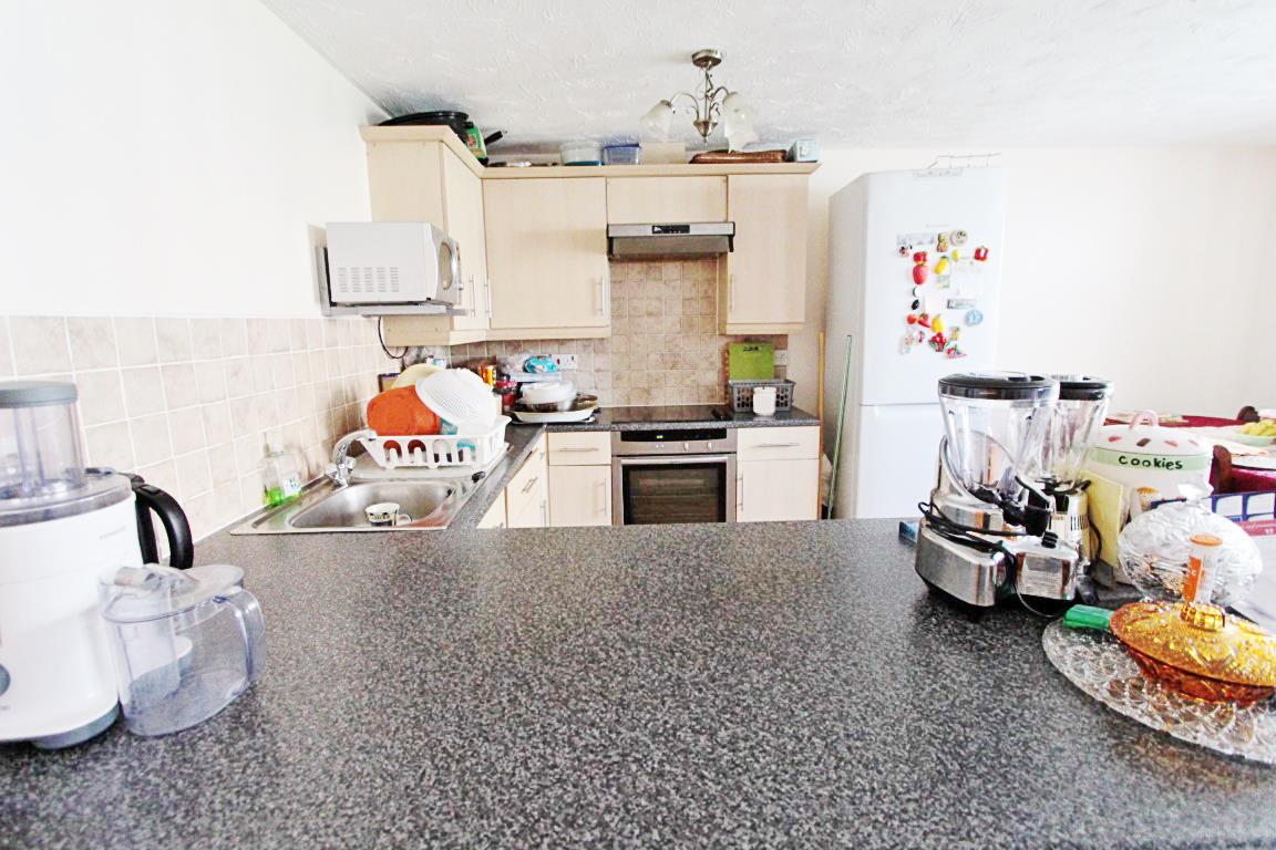 Property Image e658a774-5c29-4684-8899-5fb31f4e6481