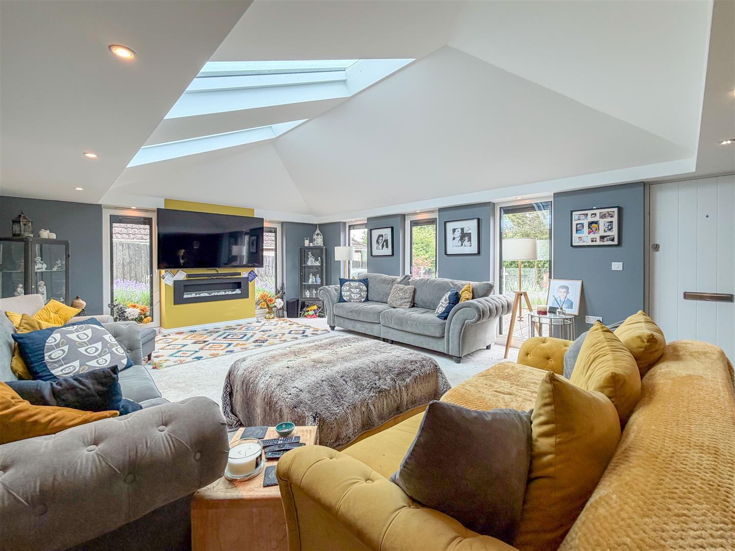 Property Image e675b413-fdb9-498e-874c-ae73dc52c569