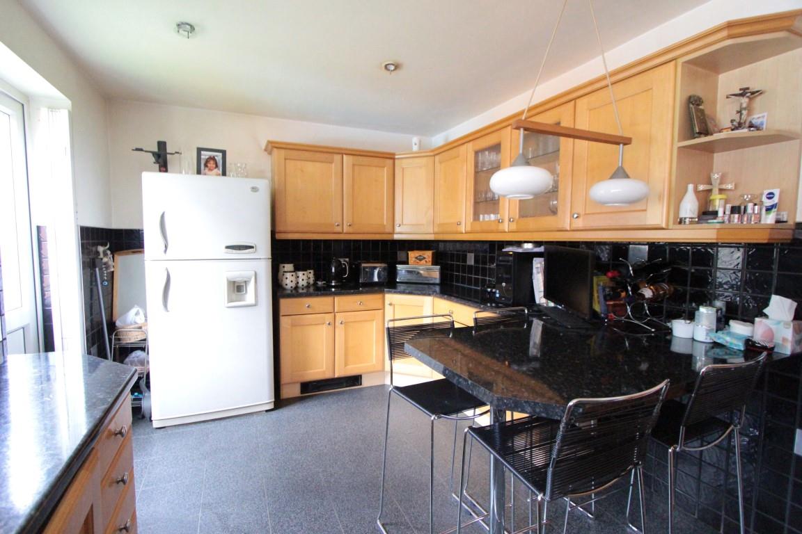Property Image e6771182-46a0-483f-88c1-43c2de9c0dee