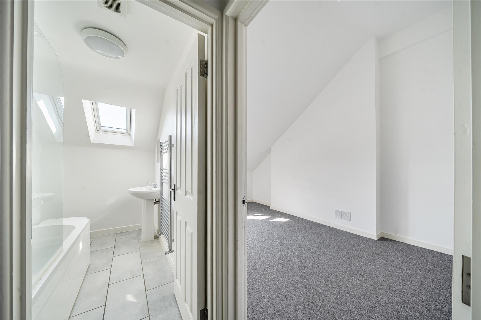 Property Image e67936d3-9b92-4fb8-97c9-f70c3c840fee