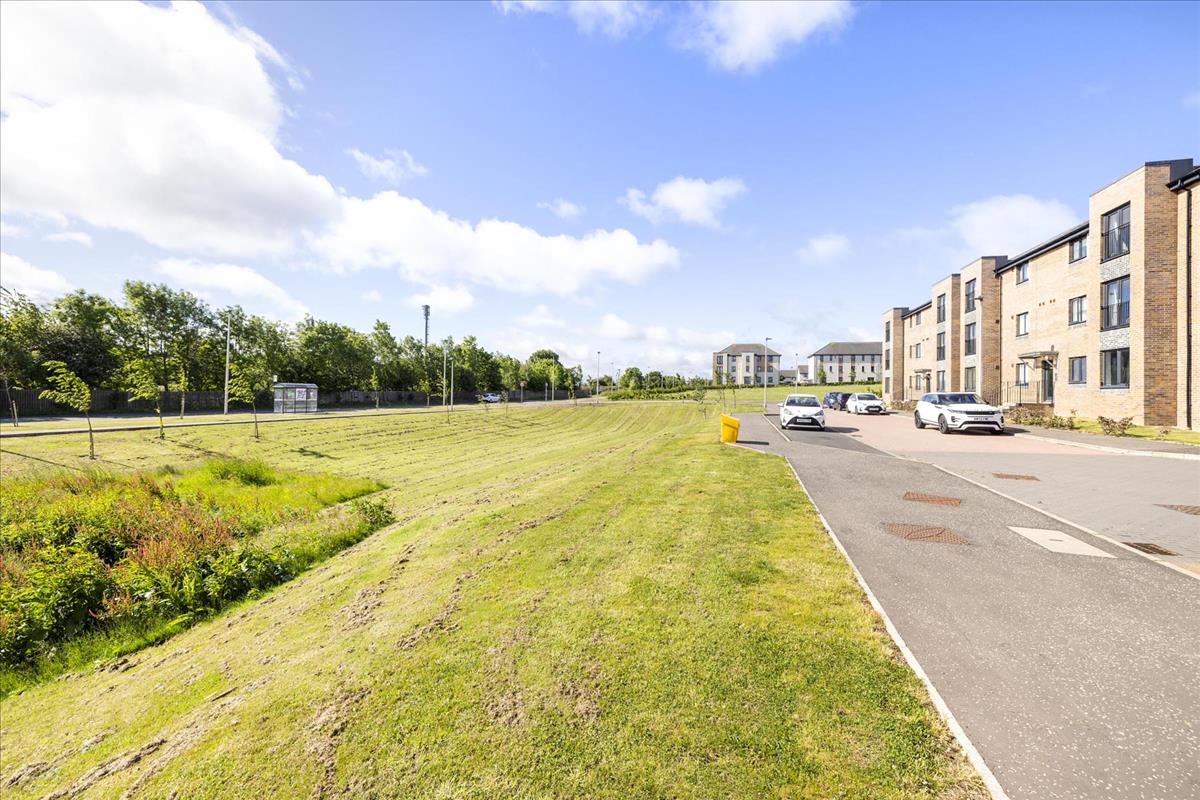 Property Image e681cb47-9771-47e7-9f03-cc22f542b397