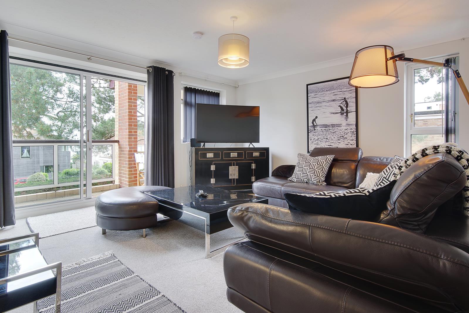 Property Image e686ee92-4c70-4046-b785-5fc56326bb86