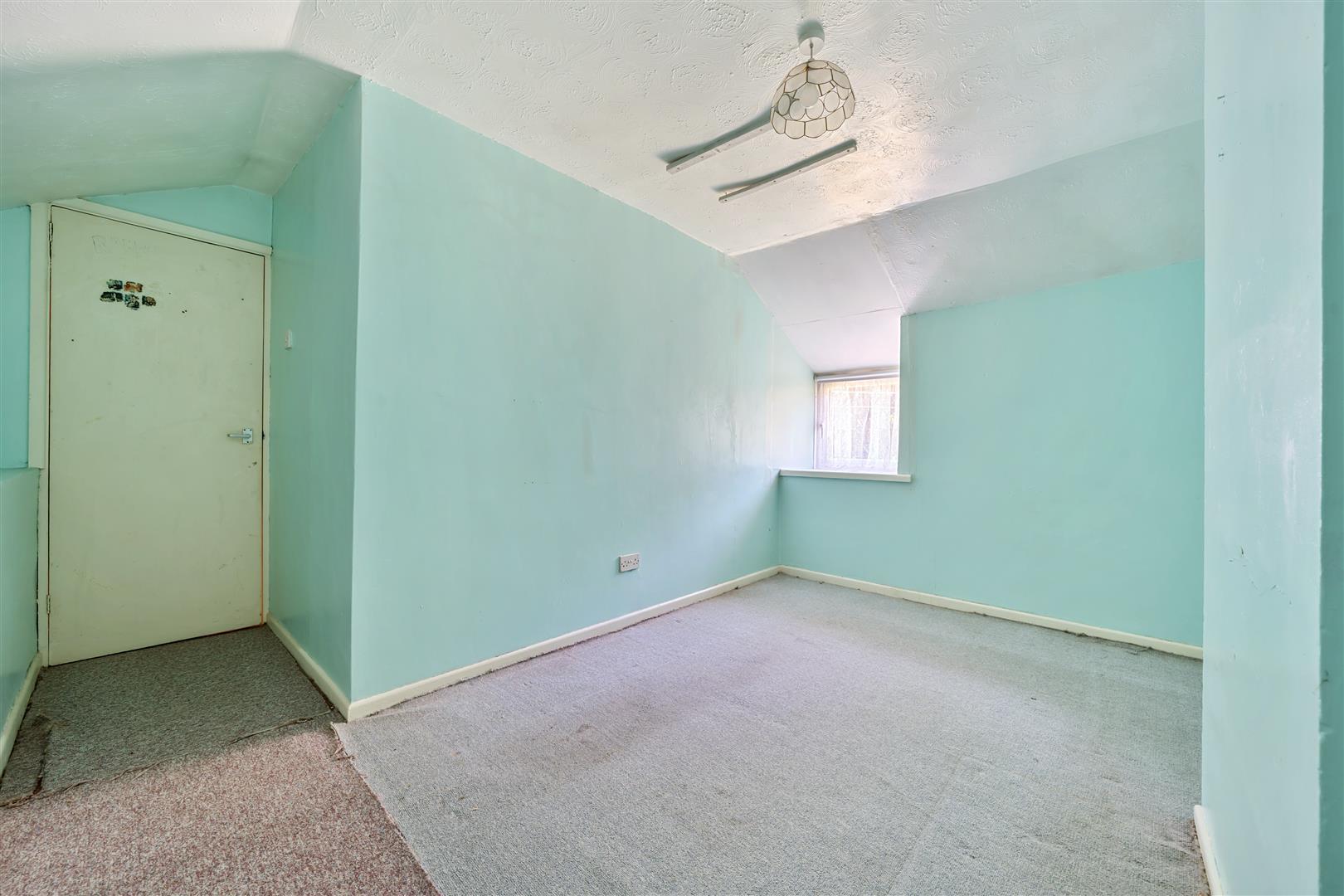 Property Image e6911367-9d67-48ee-924b-77d36e5c75de