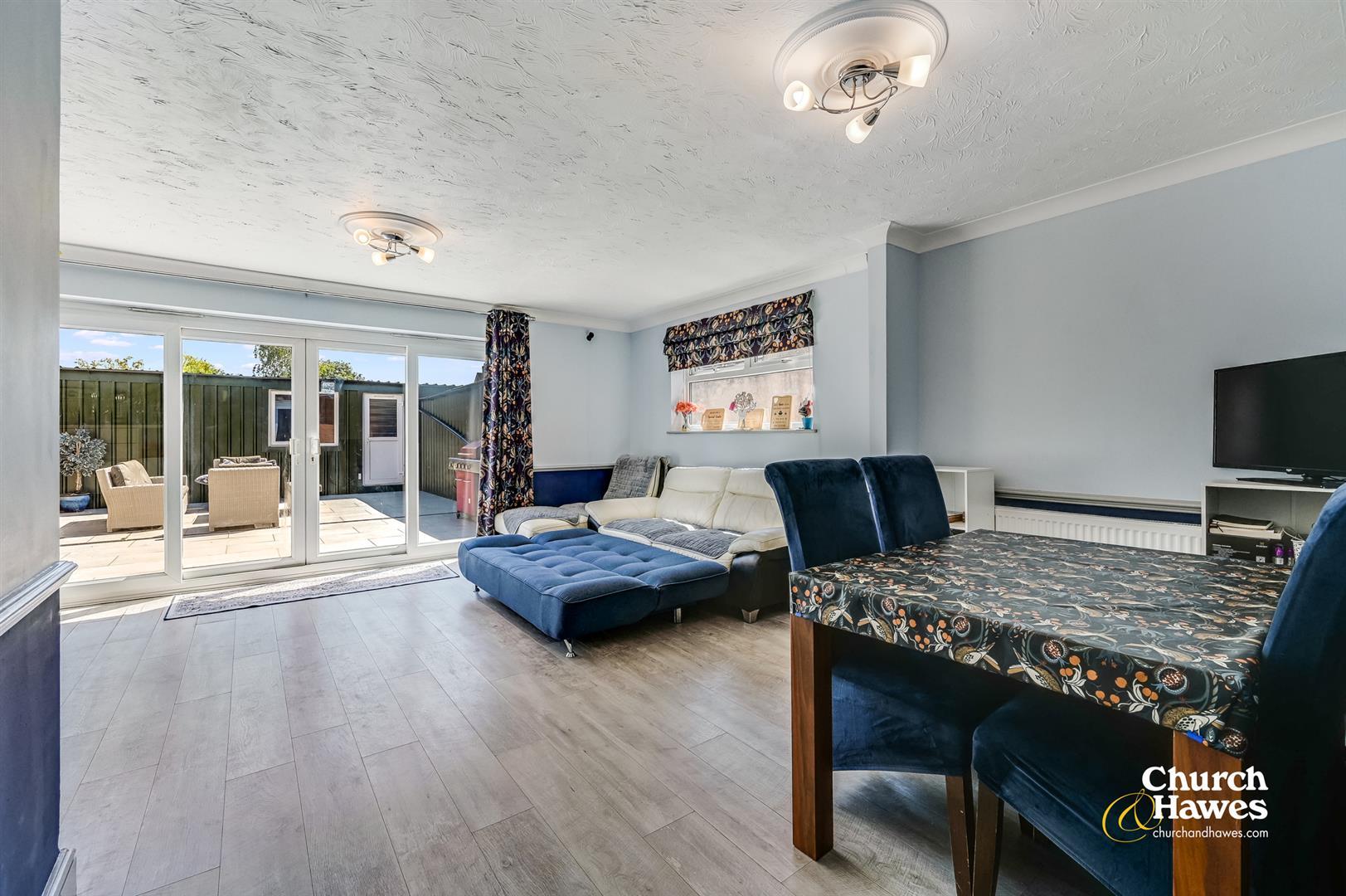 Property Image e69250b8-7f9e-4ee8-890d-e9f101584c7a