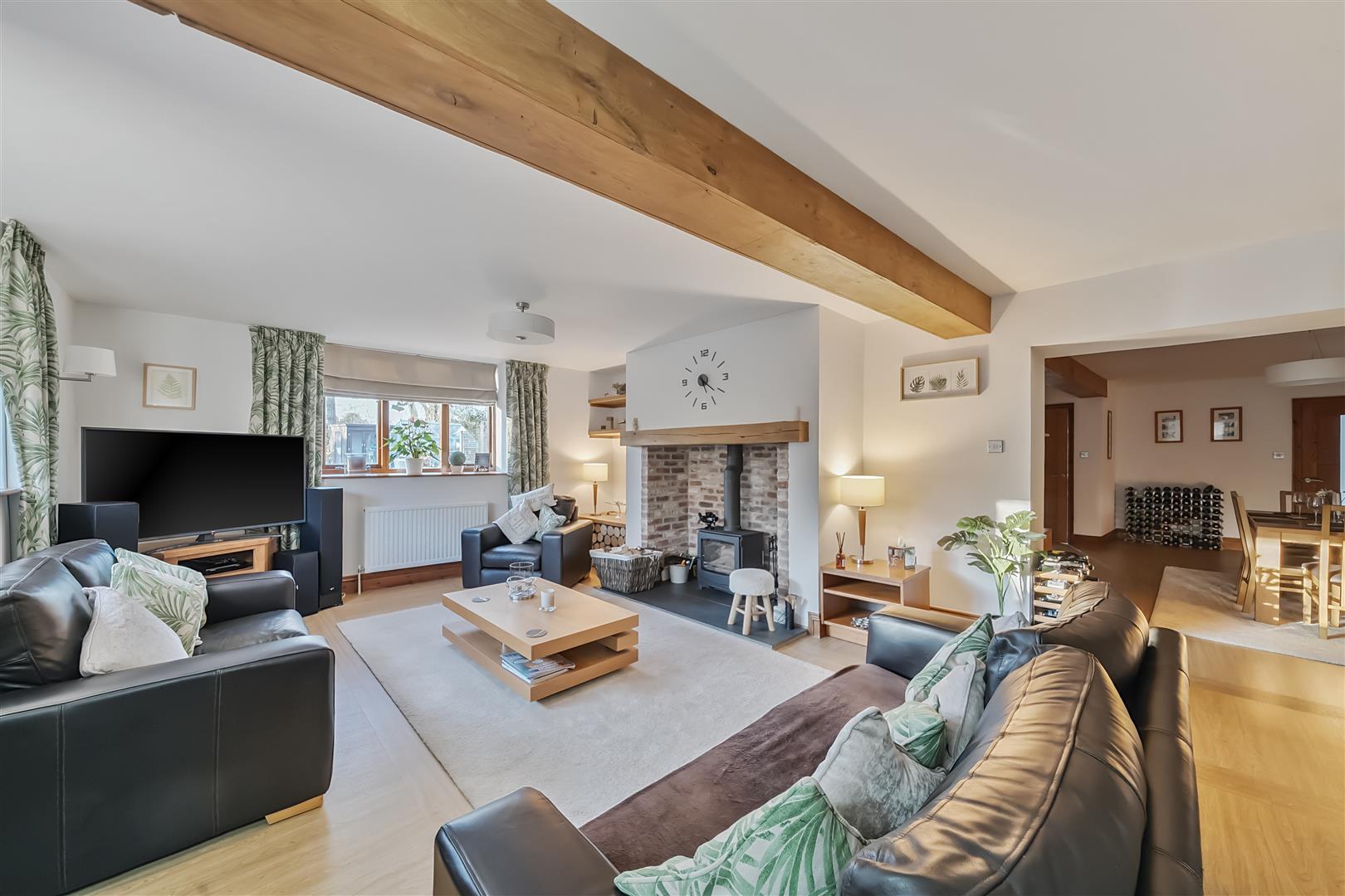 Property Image e69f9d5e-c35d-46fc-b6c0-38fe3c8e2c06